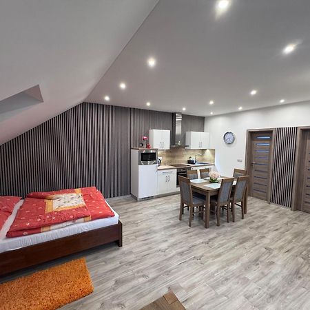 Apartman Liso โบโบรเวซ ภายนอก รูปภาพ